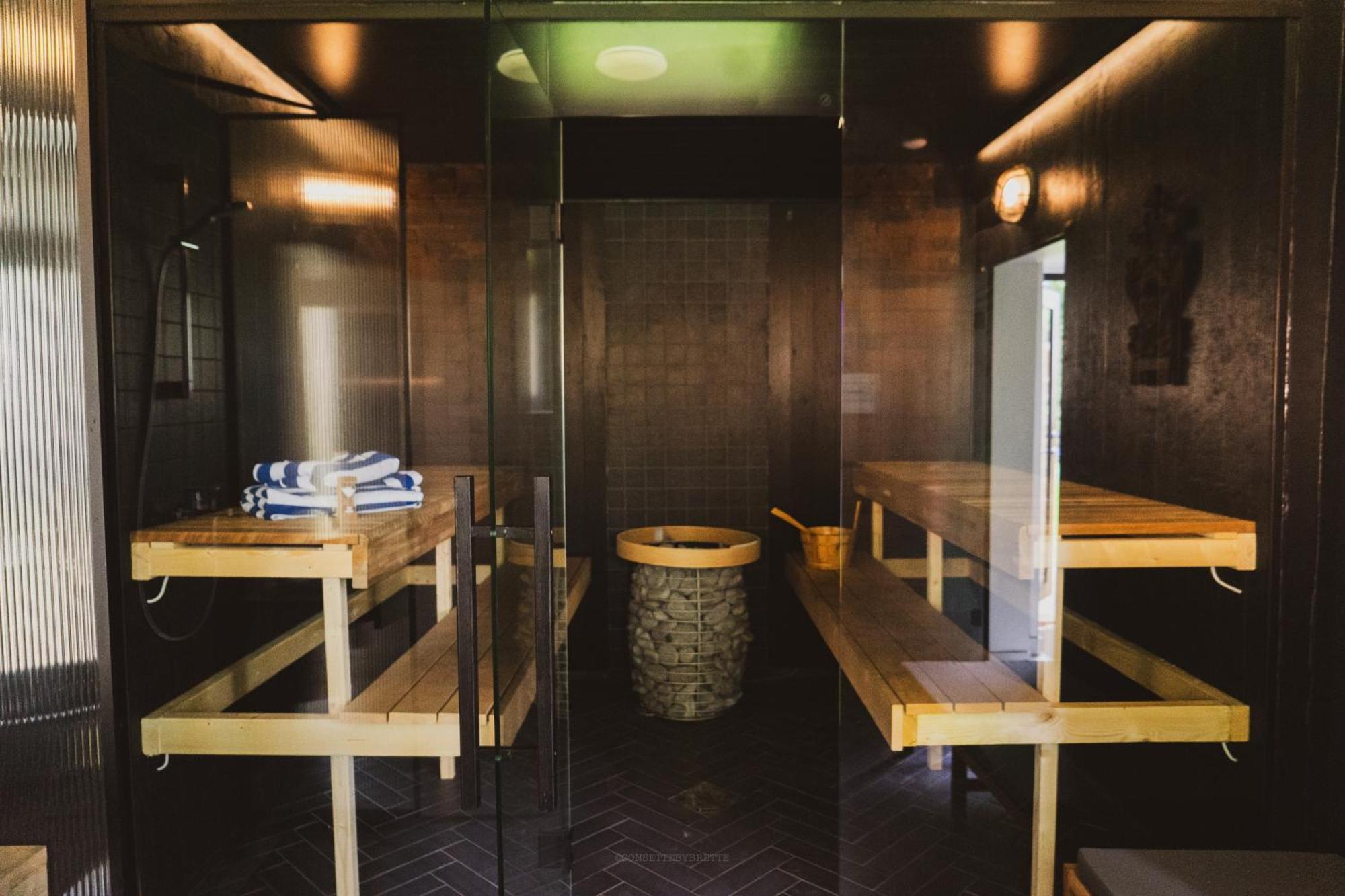 Mia Glamping Hotel Orissaare Ngoại thất bức ảnh