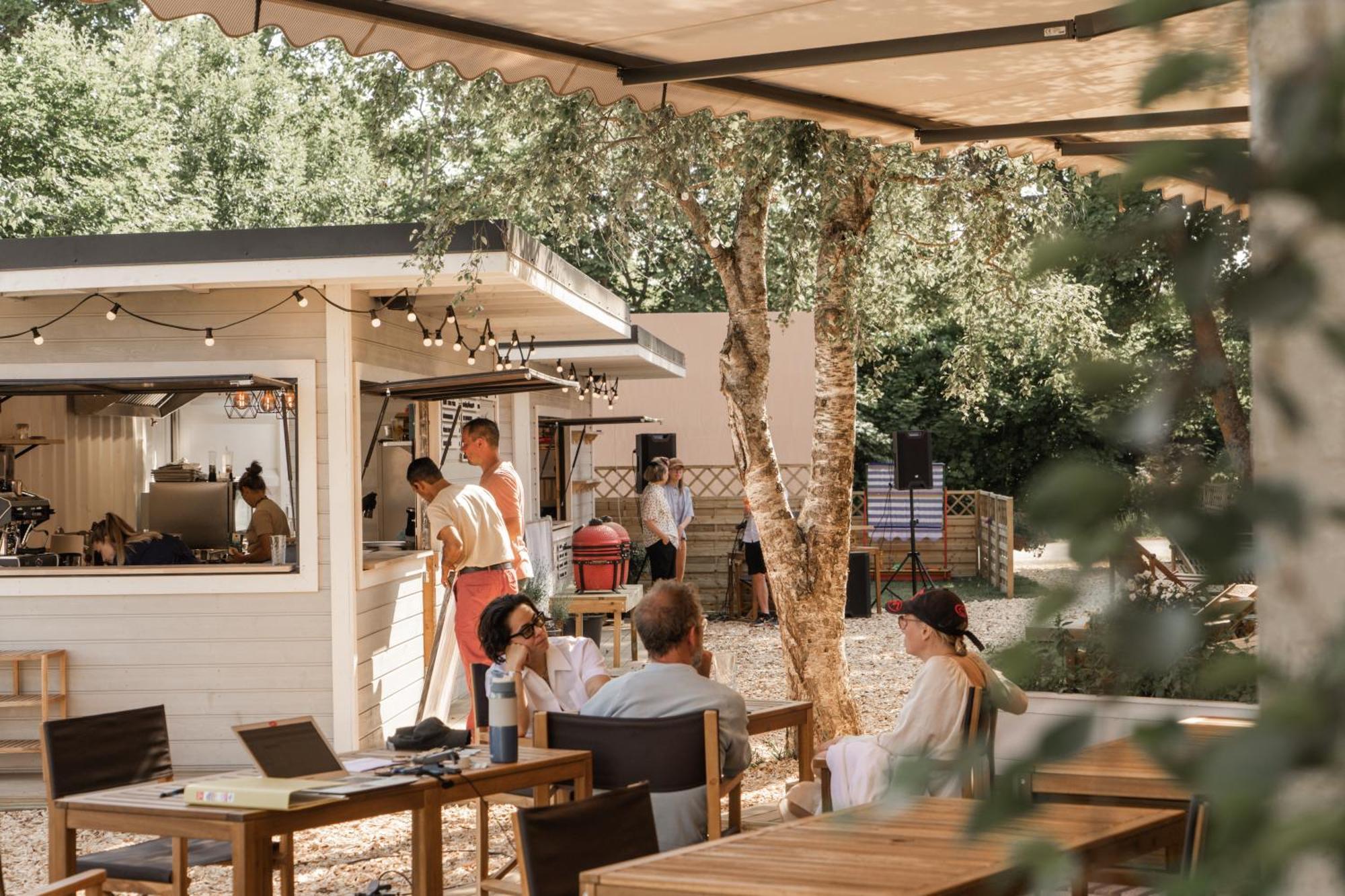 Mia Glamping Hotel Orissaare Ngoại thất bức ảnh